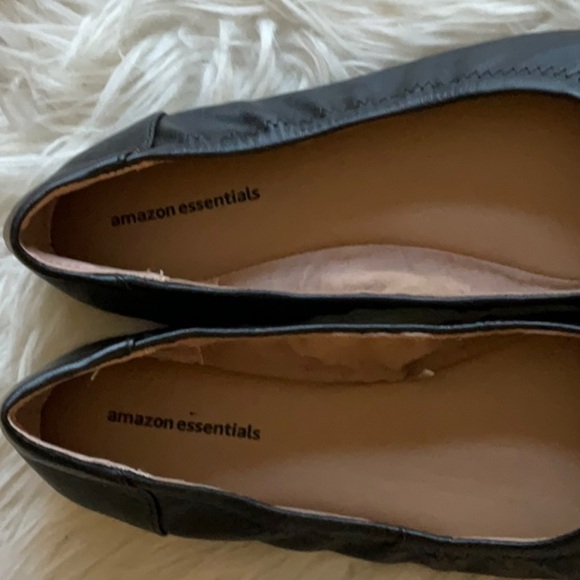 Amazon Essentials Women’s Casual Black Faux Leather Belice Ballet Flats Size 9.5 - Picture 3 of 9